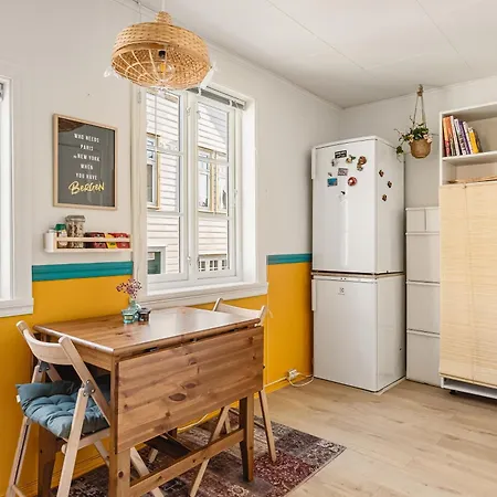 Dinbnb I Family Dream In I Playroom I Private Garden Holiday home